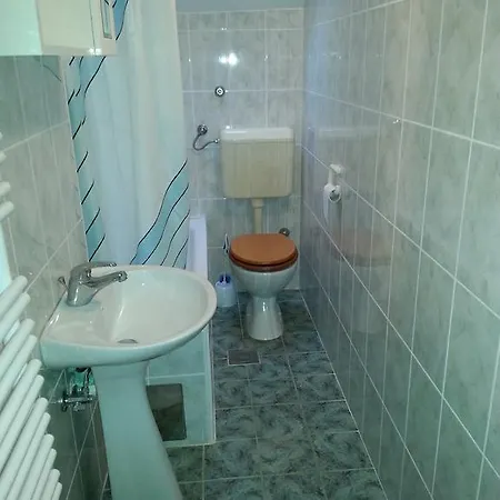 Guest house Lidija 3*