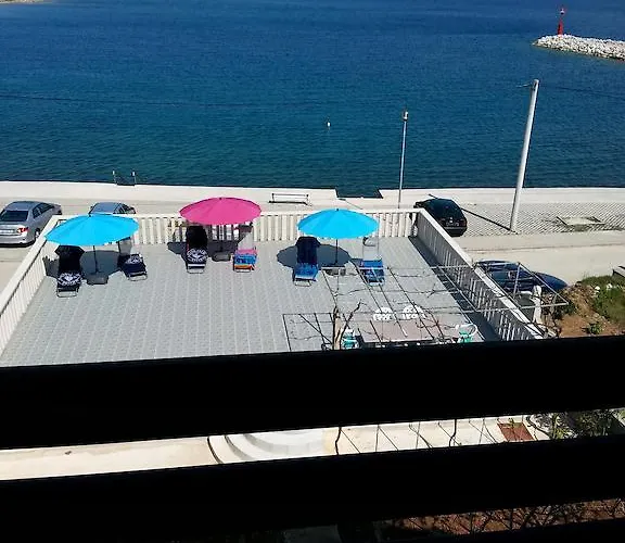 Pensionat Lidija 3*