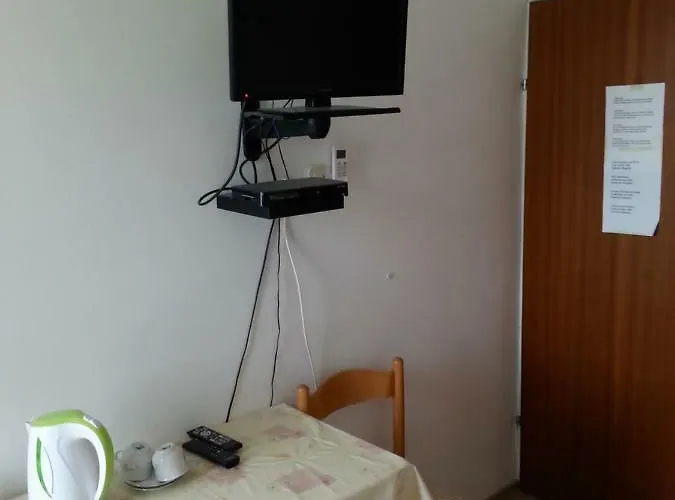 Pensionat Lidija 3*